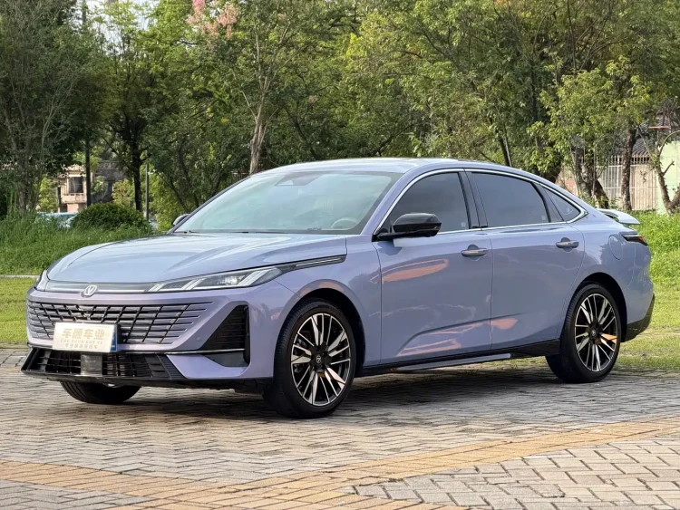 Changan Eado 2025 Model Year Facelift 1.5T 500Bar Premium Edition
