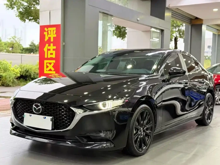 Mazda Mazda3 Axela 2023 2.0L Auto Zhiyao