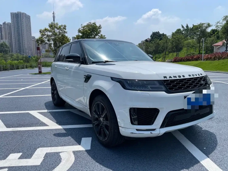 Land Rover Range Rover Sport 2021 3.0 L6 Gloss Black Edition