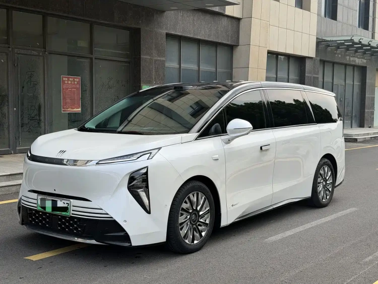 Buick Zhijing Shijia 2026 Model PHEV Base Version