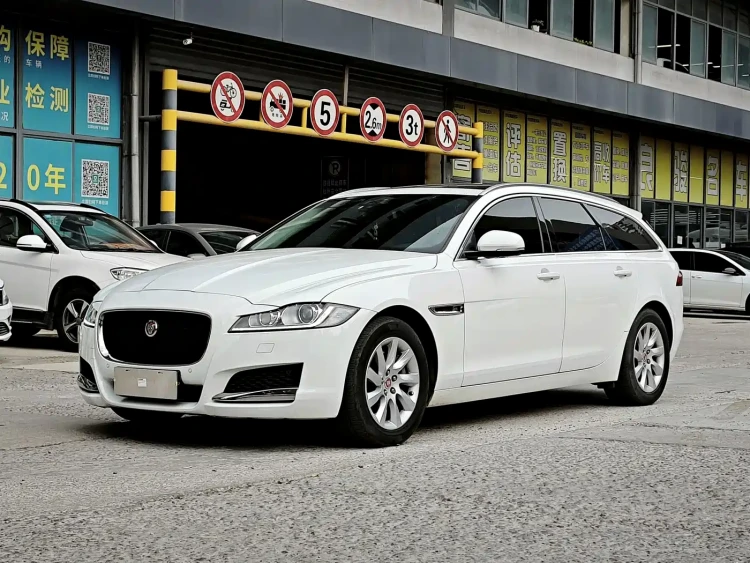 Jaguar XF 2018 XF Sportbrake 2.0T 250PS 4WD Elegance Edition