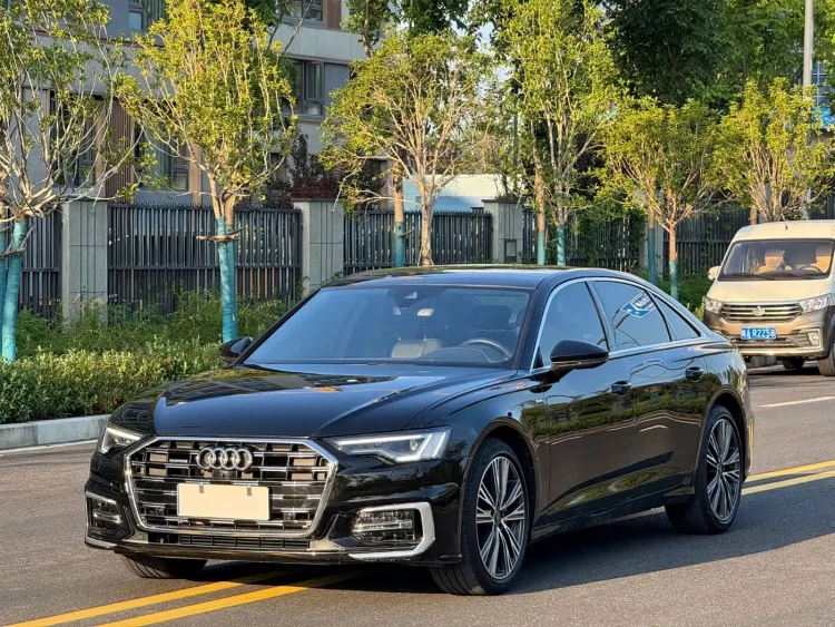 Audi A6L 2024 45 TFSI quattro Premium Dynamic