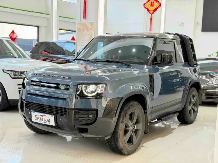 Land Rover Defender 2024 90 2.0T P300 S