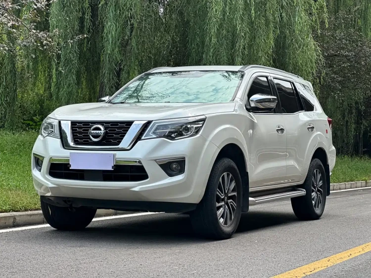 Nissan Terra 2018 2.5L Automatic AWD Flagship