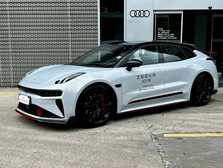 ZEEKR 001 FR 2023 Model FR Edition 100kWh