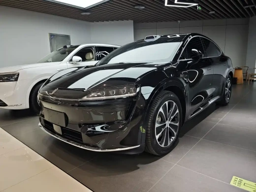 Zhijie Luxeed R7 2025 Extended Range 360km Max