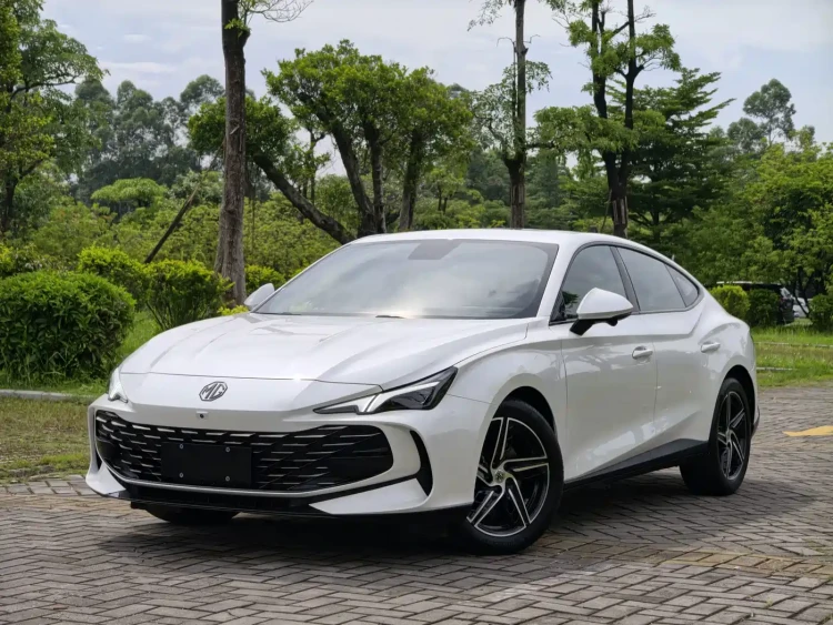 MG MG7 2025 1.5T 300 DCT Luxury Edition