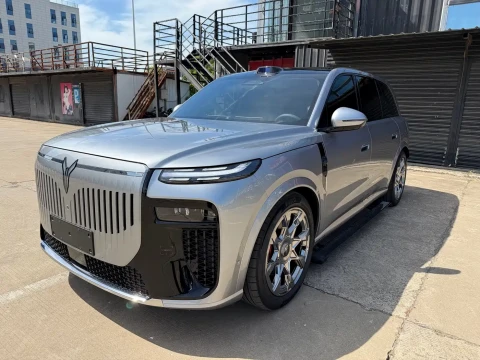 Voyah Auto VOYAH Taishan 8
