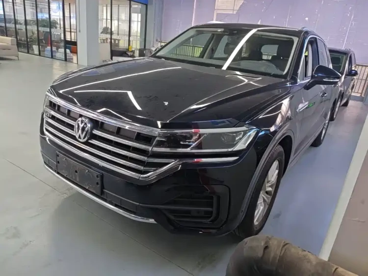 Volkswagen Touareg 2020 2.0TSI Rui Shang Edition China VI
