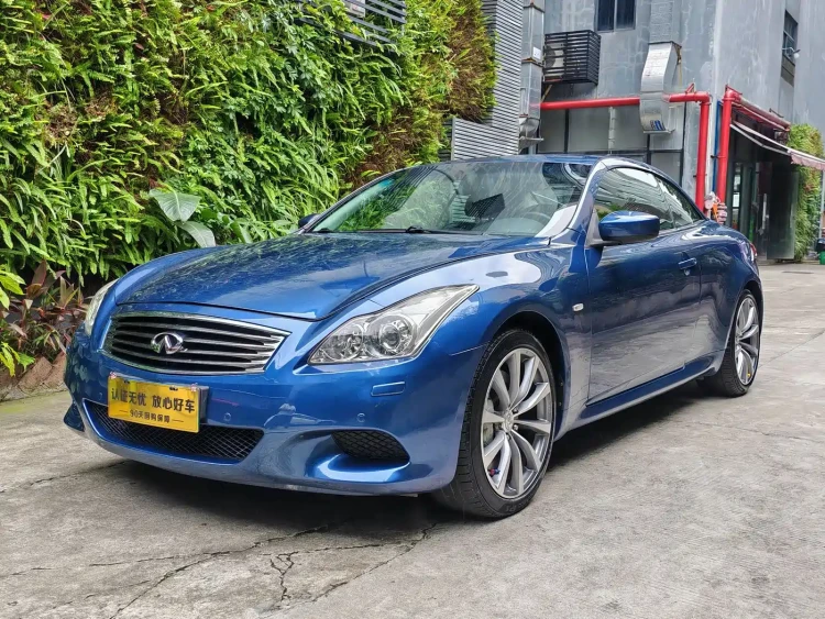 Infiniti G Series 2010 G37 Hardtop Convertible Alloy Edition
