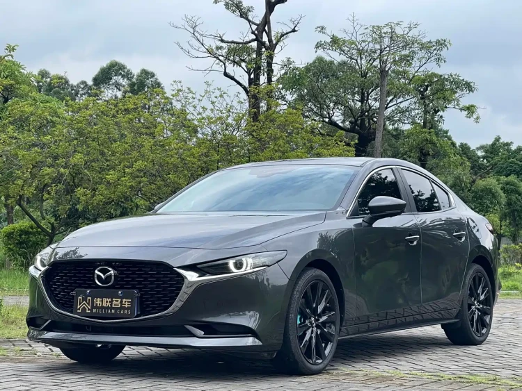 Mazda Mazda3 Axela 2024 2.0L Automatic Premium Insight Edition