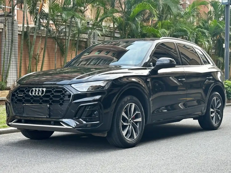 Audi Q5L 2024 Model 40 TFSI Luxury Dynamic