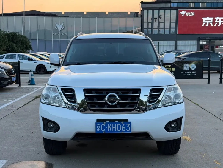 Nissan Patrol 2017 5.6L Standard