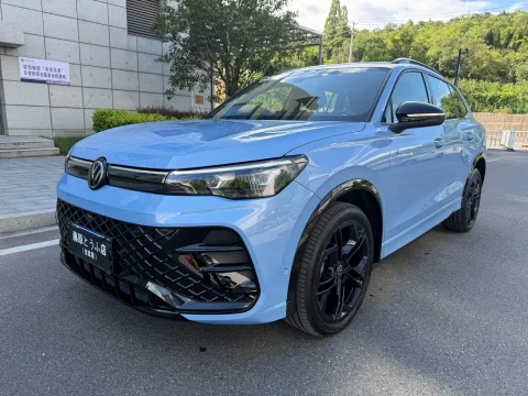 Volkswagen Tiguan L 2026 PRO 380TSI 4WD R-Line Smart Premium Edition