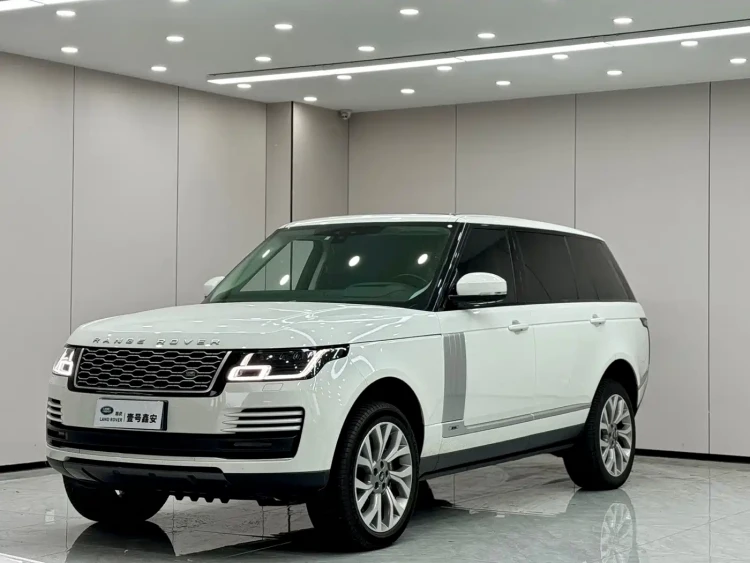 Land Rover Range Rover 2022 3.0 L6 400PS Heritage Extended Classic Edition
