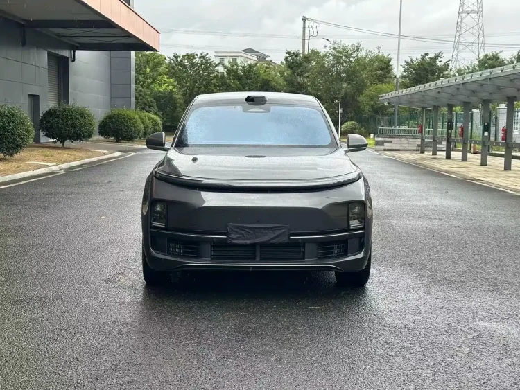 Li Auto Li L8 2024 Model Ultra