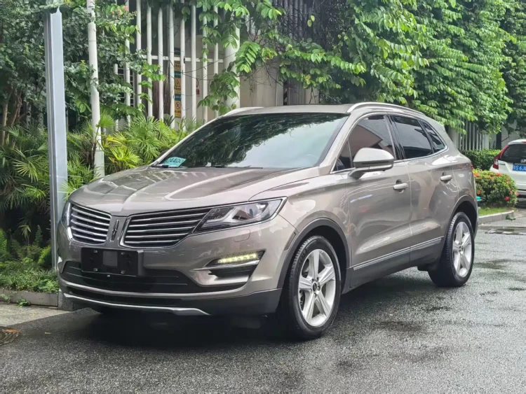 Lincoln MKC 2017 2.0T 2WD Exclusive Edition