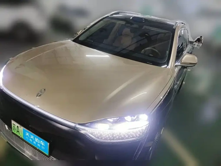 AITO Wenjie AITO M9 2025 Extended Range Max 52kWh 6-Seater