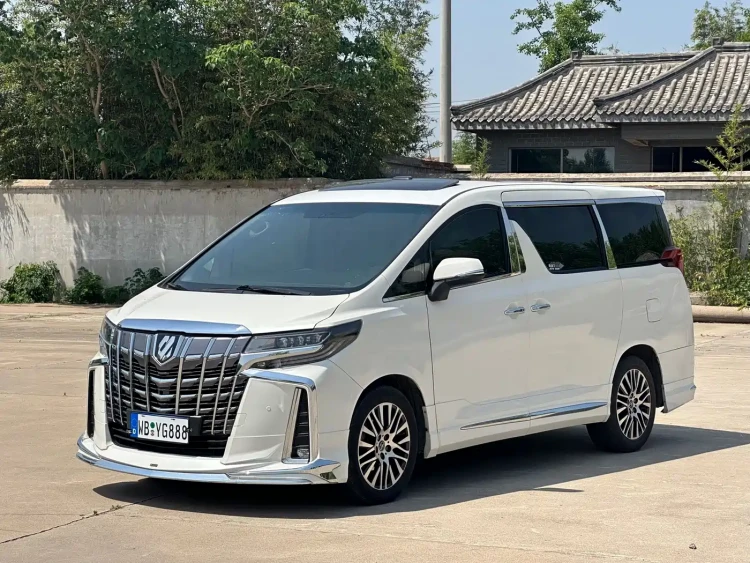 Toyota Alphard 2011 Model 2.4L Luxury