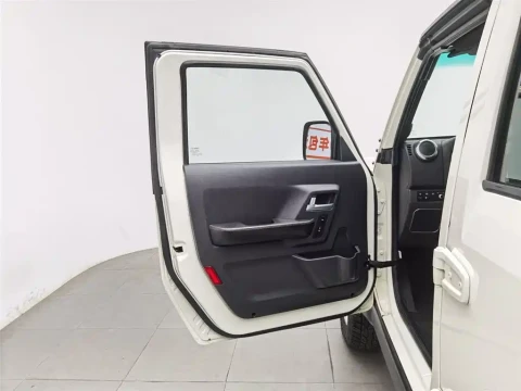 BAIC ORV Beijing Offroad BJ40 2016.04 101000 км