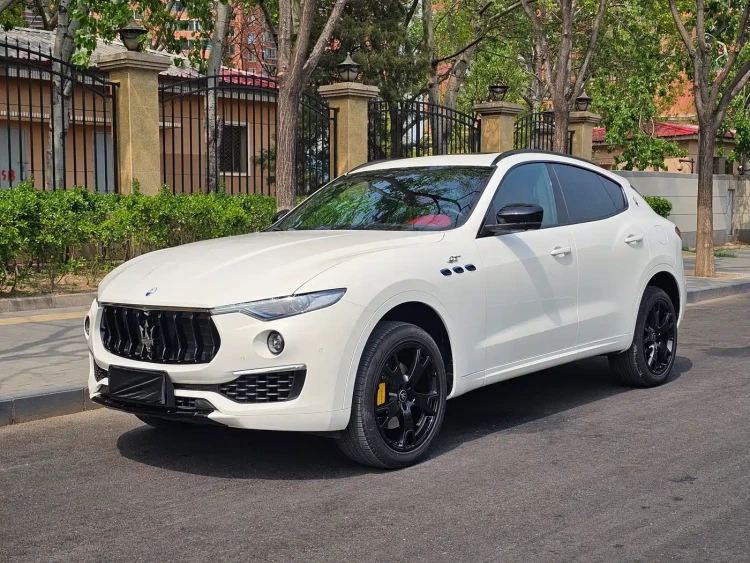 Maserati Levante 2022 2.0T GT Edge Edition