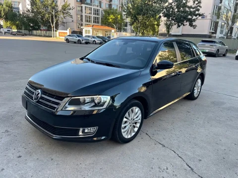 Volkswagen Lavida Tour 2014 1.6L Automatic Sport