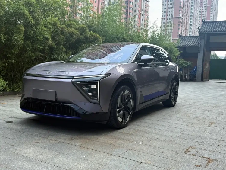 HiPhi Y 2023 560km Pioneer Edition