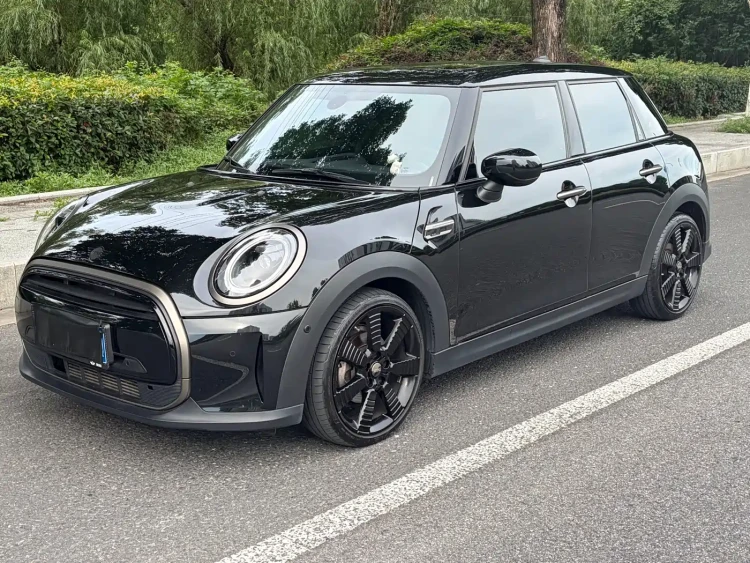 MINI 2023 1.5T COOPER King's Cross Special Edition 5-Door