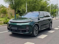 Li Auto Li Xiang L9 2022.06 35000 км