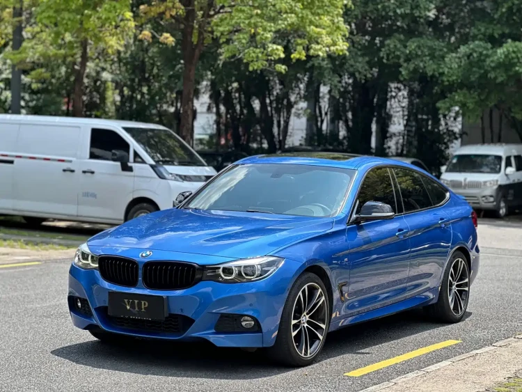 BMW 3 Series GT 2020 330i M Sport Night Edition