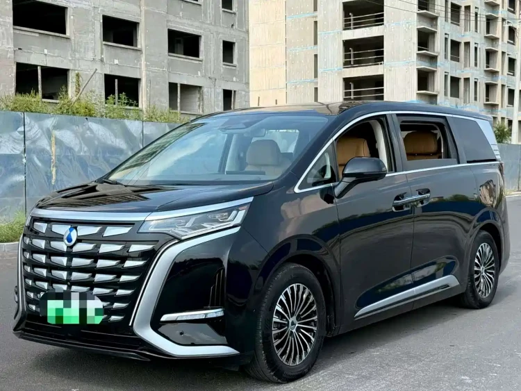 Denza D9 2022 DM-i 970 AWD Flagship