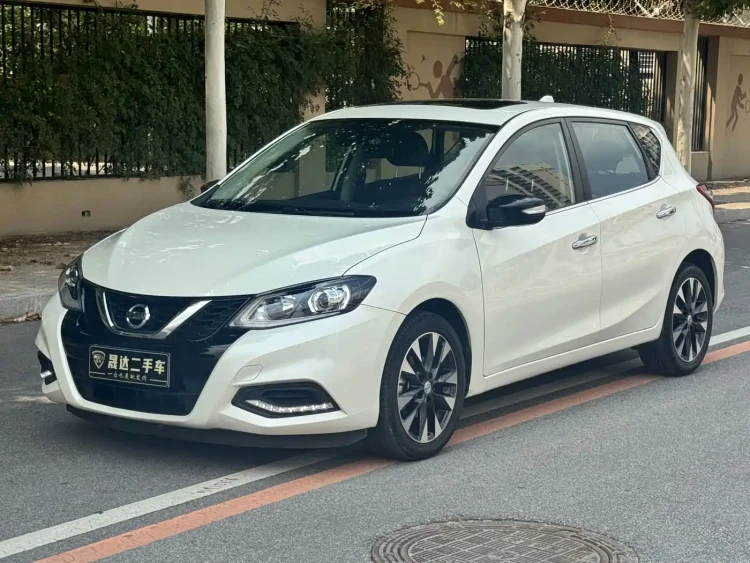Nissan Tiida 2024 1.6L CVT Smart Premium Edition