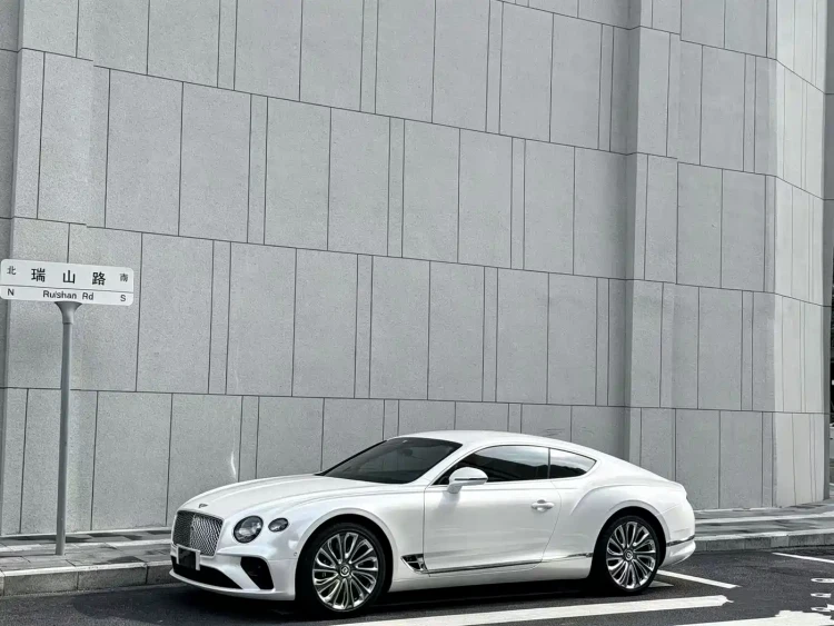 Bentley Continental 2018 6.0T GT W12