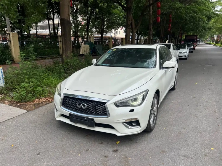 Infiniti Q50L 2018 2.0T Leisure Edition China V