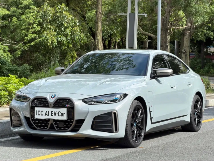 BMW i4 M50 2023 M50
