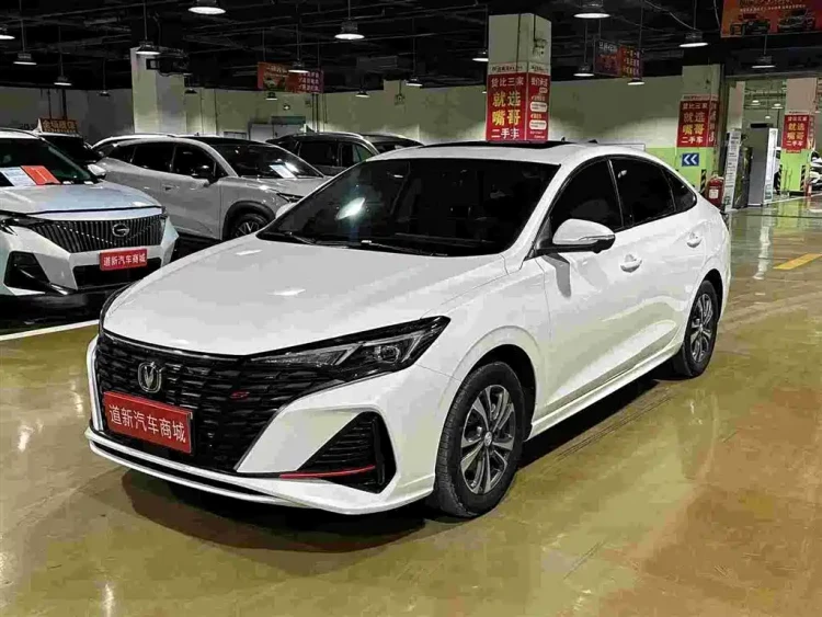 Changan Eado 2023 Enjoy Edition PLUS Blue Whale NE 1.4T GDI DCT Premium Edition