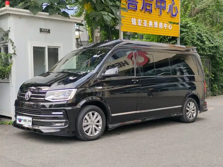 Volkswagen Caravelle 2018 2.0TSI 4WD Luxury Edition 7-Seater