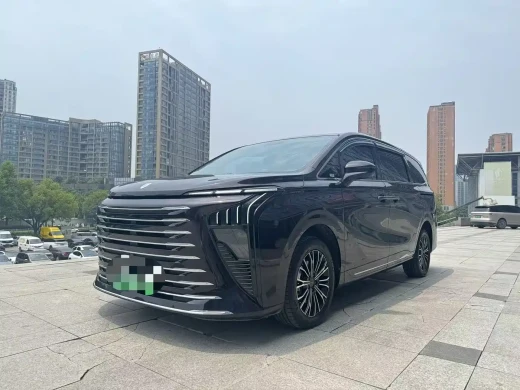 Dongfeng Fengxing Starlight V9 2026 Beyond Joy Series 200km Comfort