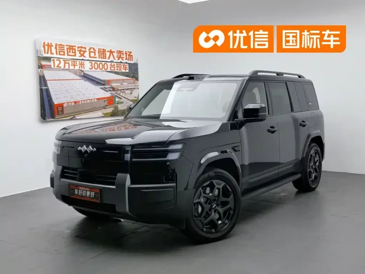 Fang Cheng Bao Titanium 7 2025 AWD Base Model