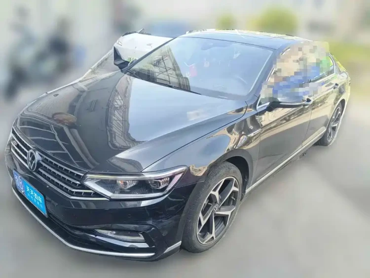 Volkswagen Magotan 2023 Model 2 Million Commemorative Edition 330TSI DSG Luxury