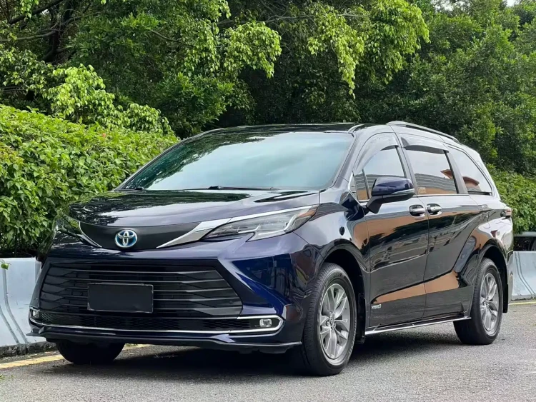 Toyota Sienna 2022 XSE 25th Anniversary US Version