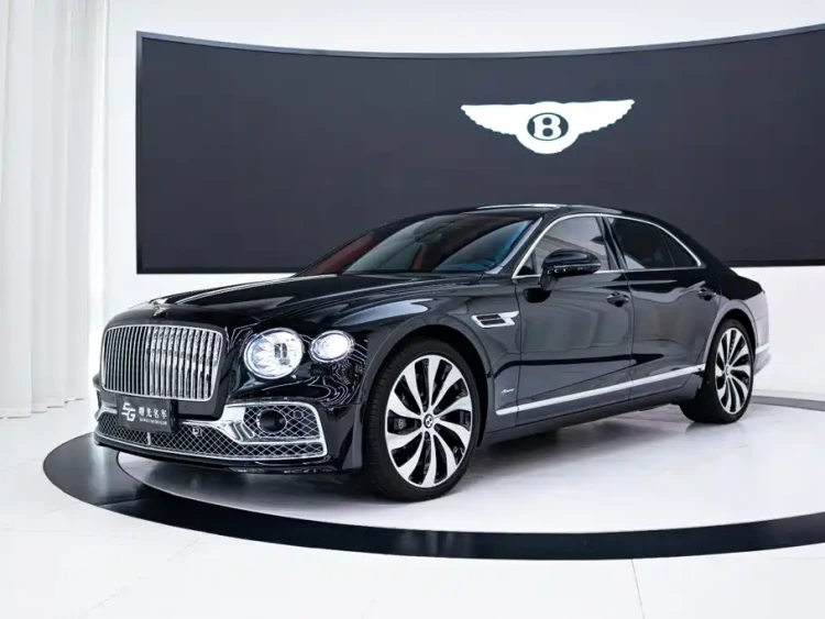 Bentley Flying Spur 2024 4.0T V8 Elegance Edition