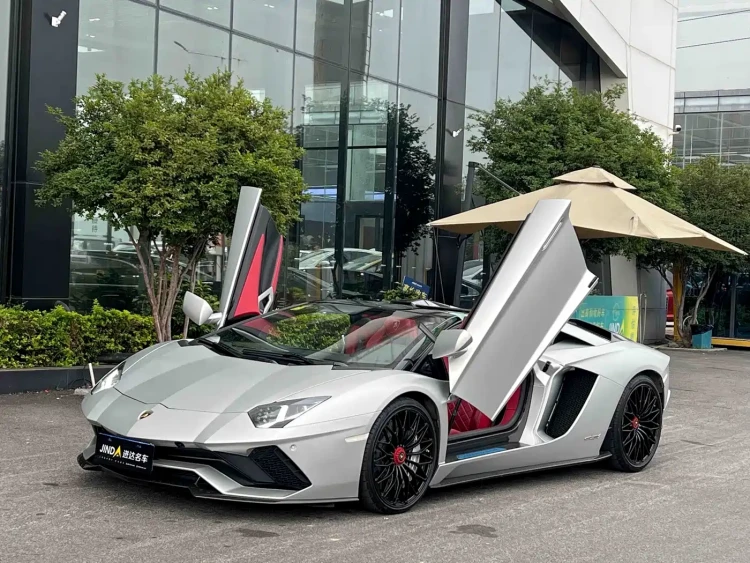 Lamborghini Aventador 2017 Aventador S