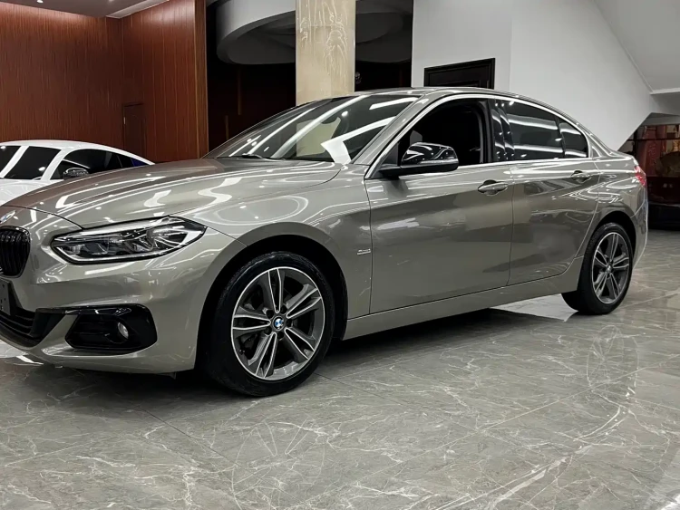 BMW 1 Series 2017 118i Sport