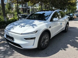 Tesla Model Y L 2025 Facelift Long Range AWD