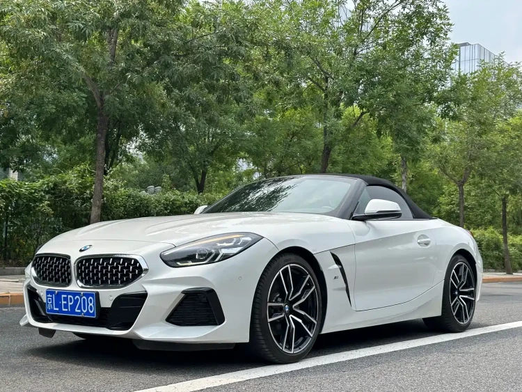 BMW Z4 2020 sDrive 25i Scorching Sun Limited Edition