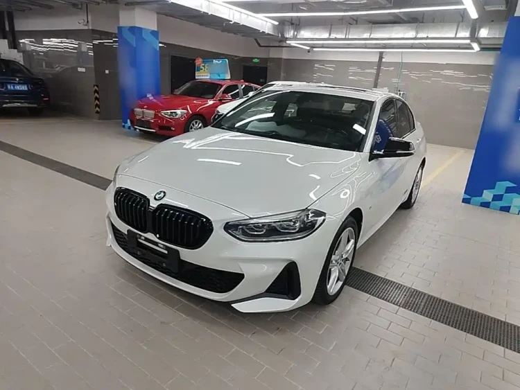 BMW 1 Series 2021 120i M Sport Shadow Edition