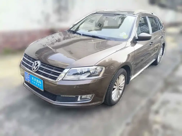 Volkswagen Lavida Tour 2013 1.4TSI Automatic Comfort