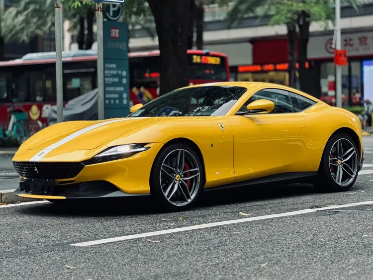 Ferrari Roma 2020 3.9T V8