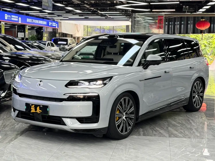Denza N9 2025 Model Prestige Edition